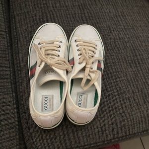 Gucci men tennis shoes